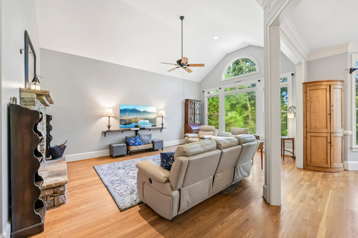 Homes for Sale in Dawsonville, GA: GA-400 Access Without Metro Prices